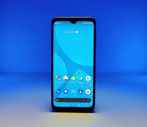 Après iFixit, c'est au tour de JerryRigEverything de s'occuper du Fairphone 4